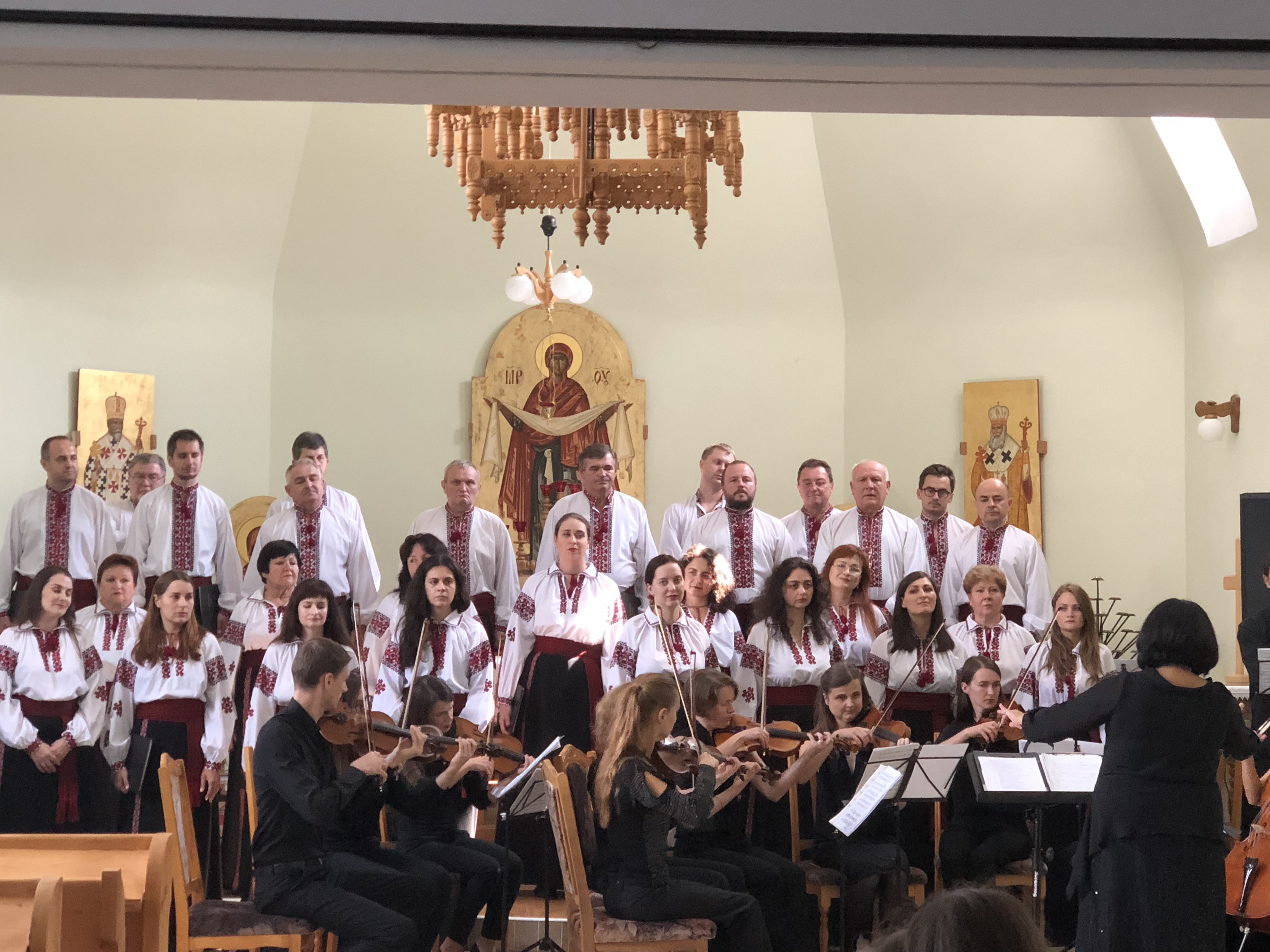 Виступ Заслуженої академічної капели України -Трембіта